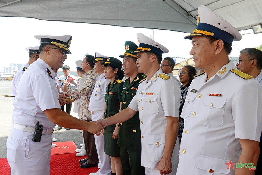 View - 	Indonesian naval frigate docks at Ho Chi Minh City Port